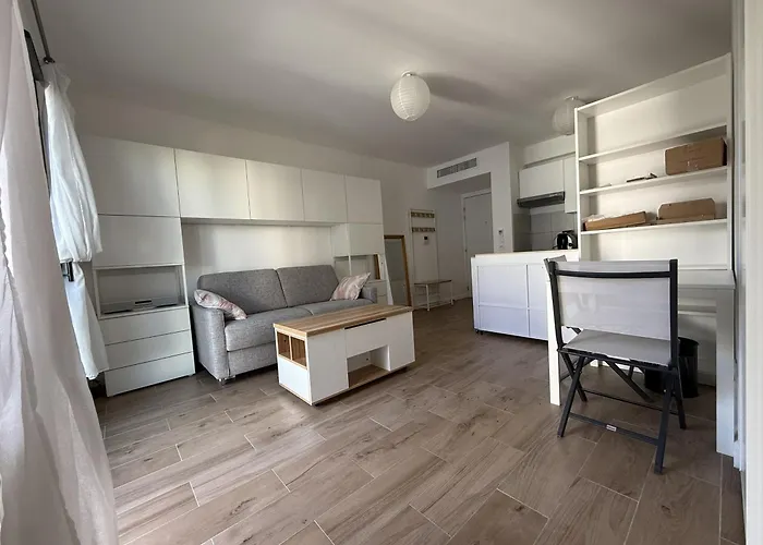 Alexandra, Juan Std Avec Clim, Parking Appartement *